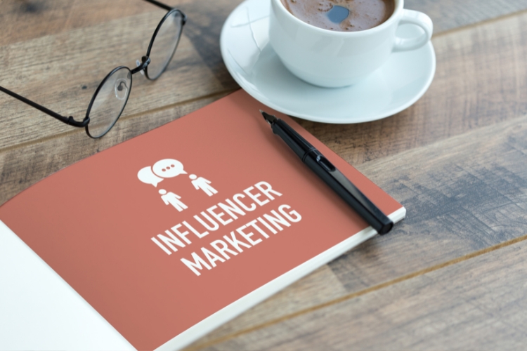 Influencer marketing 