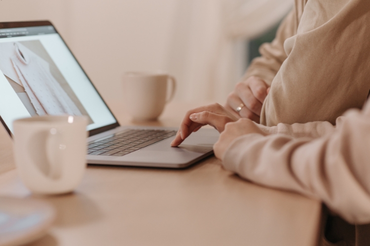 woman working 