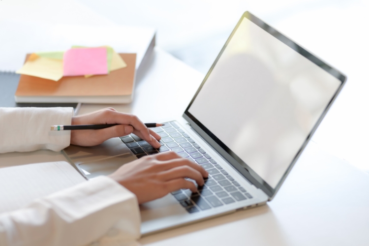 woman working in office 