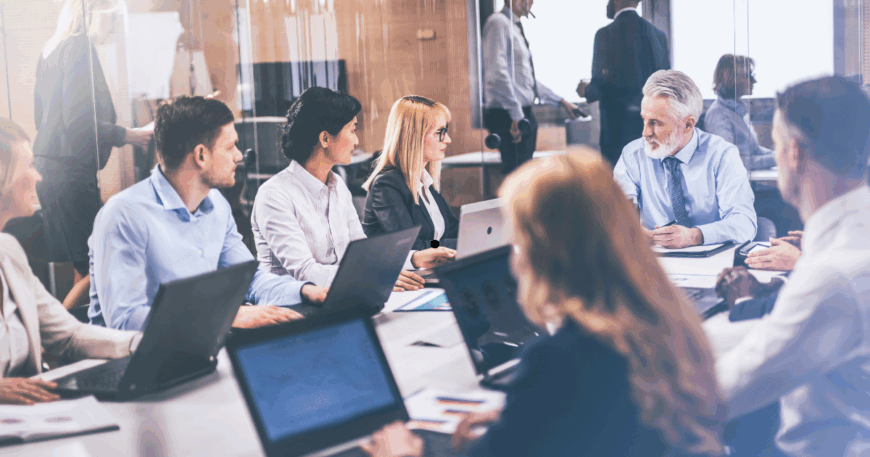 How Companies Manage Social Media: Strategies, Tools, and Best Practices